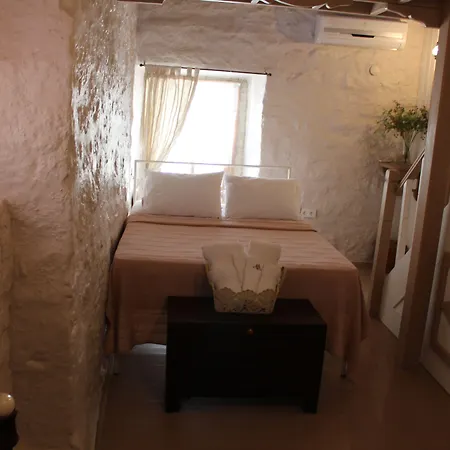 Lilyum Butik Otel Alaçatı