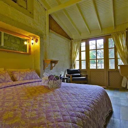 Lilyum Butik Otel Alaçatı