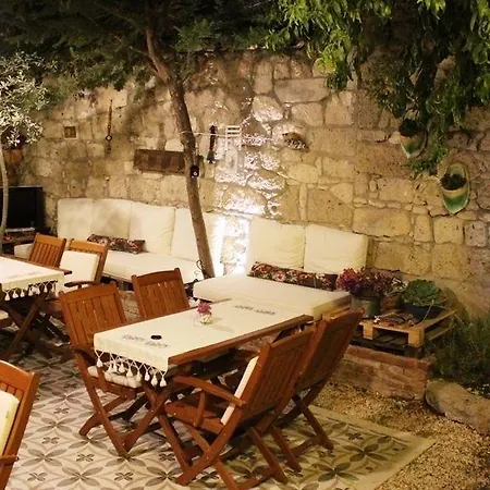 Lilyum Butik Otel Alaçatı